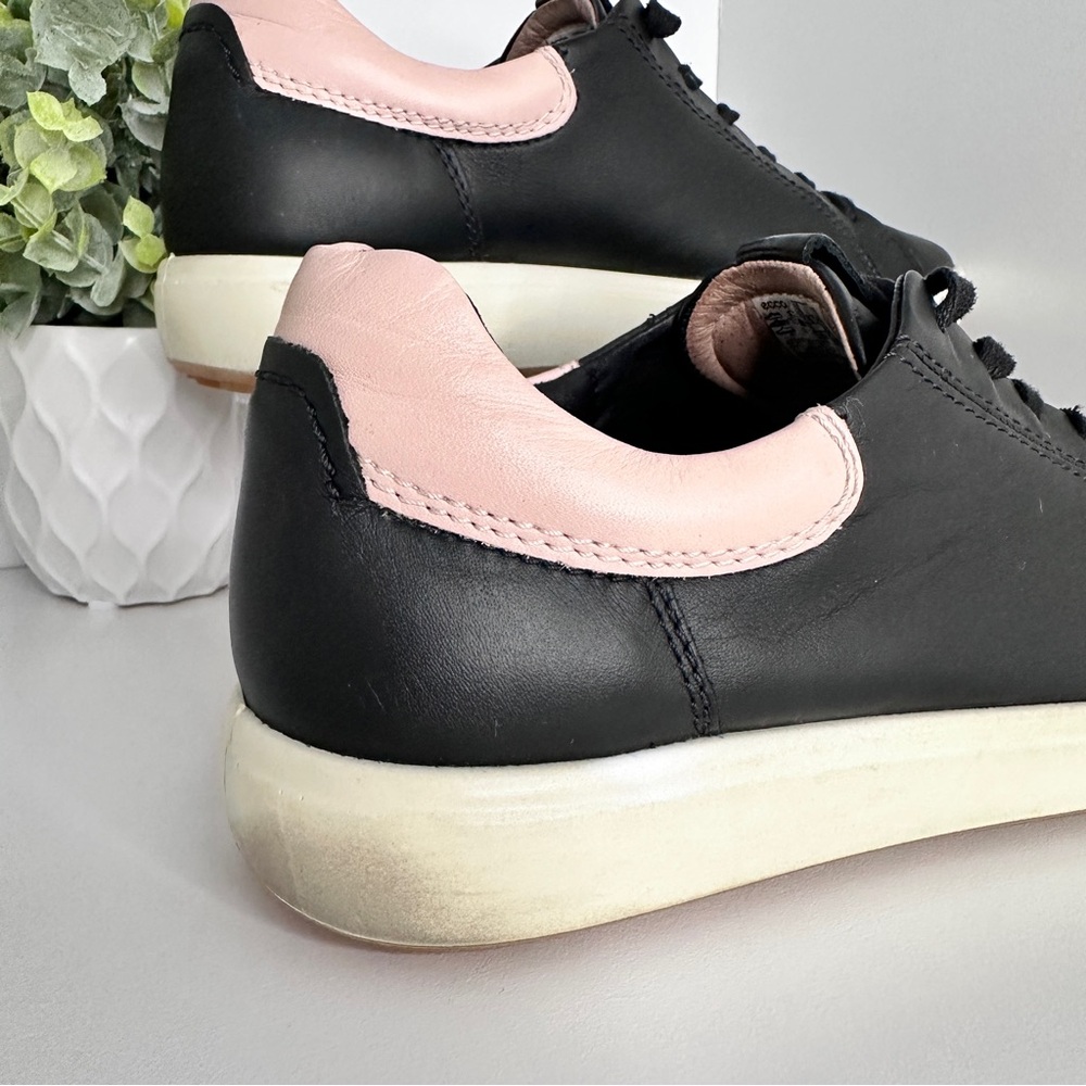 ECCO Women’s Soft VII Leather Elastic Lace Up Black Slip On Sneakers Size 8 - Picture 9 of 11